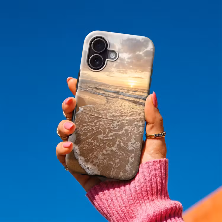 Zee - Kustlijn - Wolken - Landschap - Oranje Toughcase MagSafe Apple iPhone 17 klein -Sfeer1V