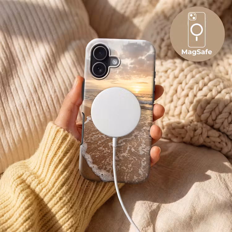 Zee - Kustlijn - Wolken - Landschap - Oranje Toughcase MagSafe Apple iPhone 17 klein -USP_MagsafeV