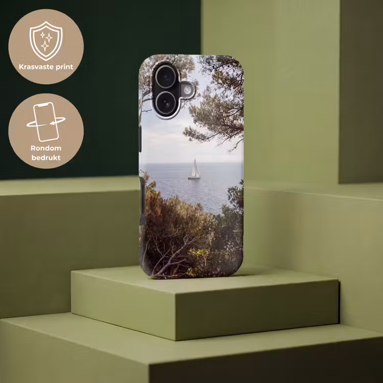 Telefoonhoesje Toughcase - Zeilboot - bomen - water - Zeilboot - bomen - water Toughcase MagSafe Apple iPhone 17 klein