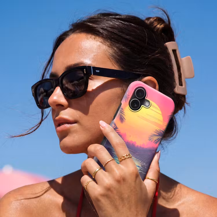 Zon - Geel - Palmbomen - Tropisch Toughcase MagSafe Apple iPhone 17 klein -Sfeer2V