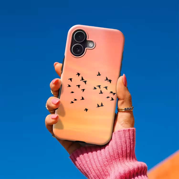 Zwerm - Vogels - Oranje Toughcase MagSafe Apple iPhone 17 klein -Sfeer1V