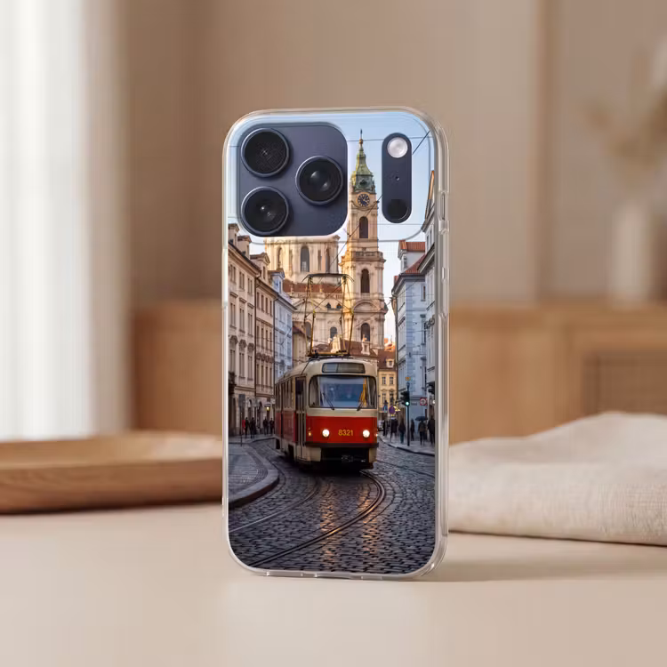 Tram - Straat - Stadsgezicht - Klassiek - Rood Telefoonhoesje iPhone 17 Pro klein -sfeer2