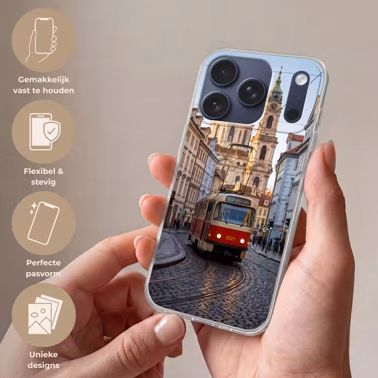 Tram - Straat - Stadsgezicht - Klassiek - Rood Telefoonhoesje iPhone 17 Pro klein -sfeer3_NL