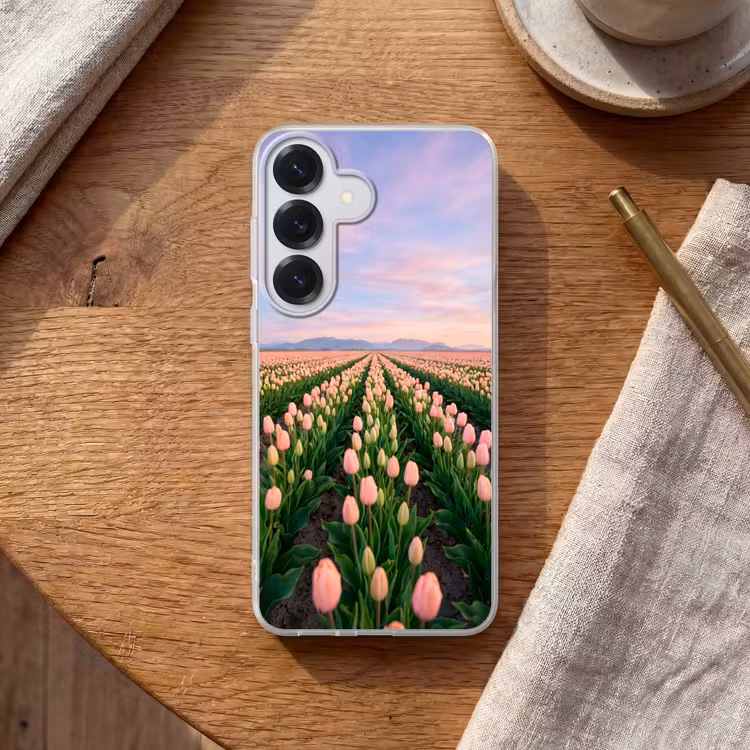 Tulpen - Landschap - Roze Telefoonhoesje Samsung Galaxy S26 klein -sfeer1