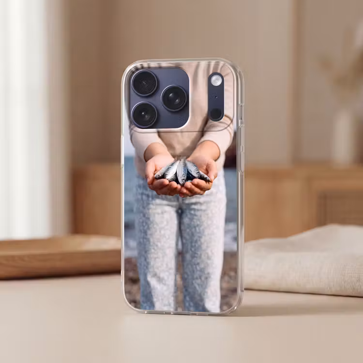 Telefoonhoesje - Vis - Handen - Natuur - Vis - Handen - Natuur Telefoonhoesje iPhone 17 Pro klein
