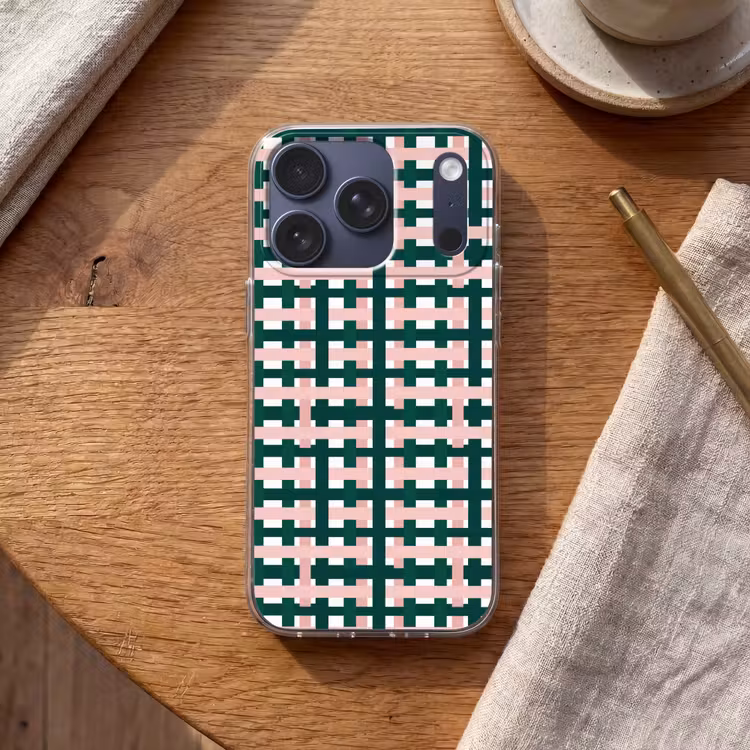 Vlechtpatroon - Groen - Roze - Grafisch Telefoonhoesje iPhone 17 Pro klein 878 -sfeer1