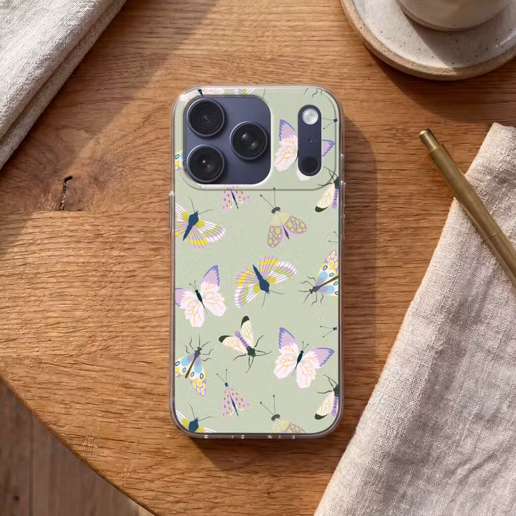 Vlinders - Insecten - Groen - Kleurrijk Telefoonhoesje iPhone 17 Pro klein -sfeer1