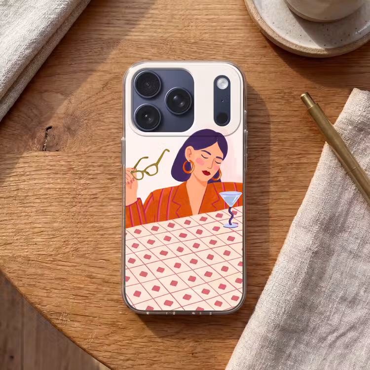 Vrouw - Bril - Cocktail - Illustratie - Modern Telefoonhoesje iPhone 17 Pro klein -sfeer1
