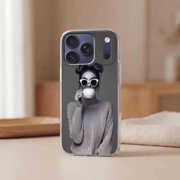 Vrouw - Koffie - Zwart - Wit Telefoonhoesje iPhone 17 Pro klein -sfeer2
