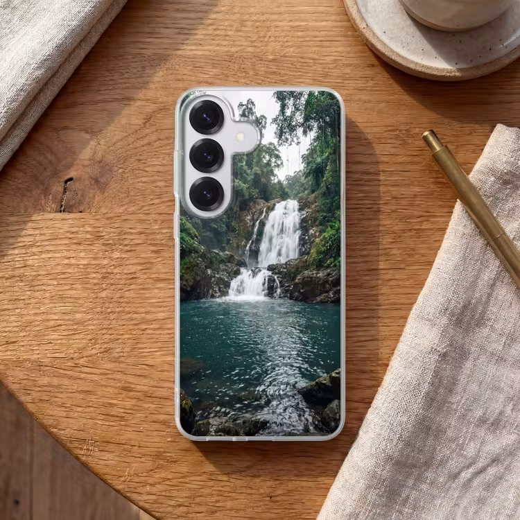 Waterfall - Forest - Nature - Greenkhgyguyg Telefoonhoesje Samsung Galaxy S26 klein -sfeer1