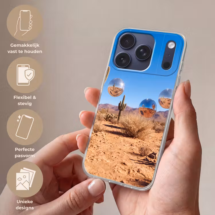 Telefoonhoesje - Woestijn - Spiegelbal - Kunst - Woestijn - Spiegelbal - Kunst Telefoonhoesje iPhone 17 Pro klein