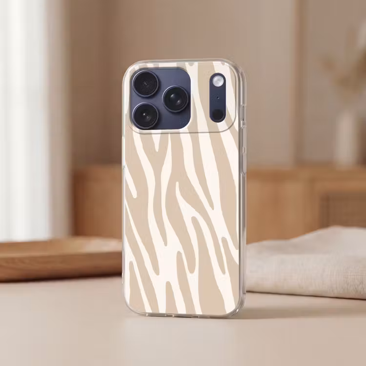 Zebraprint - Beige - Wit - Dierenprint Telefoonhoesje iPhone 17 Pro klein -sfeer2