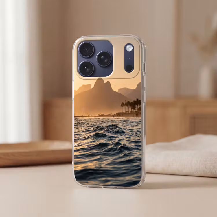 Zee - Golven - Zonsondergang - Kust - Goud Telefoonhoesje iPhone 17 Pro klein -sfeer2