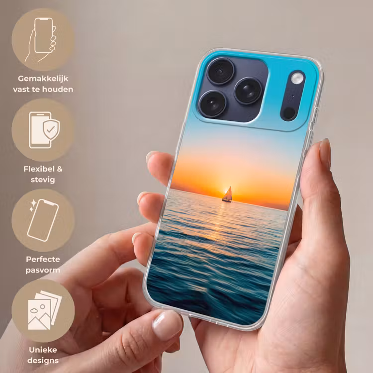 Zee - Zeilboot - Zonsondergang Telefoonhoesje iPhone 17 Pro klein -sfeer3_NL