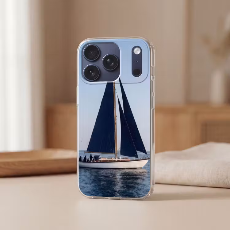 Zeilboot - Zee - Blauw Telefoonhoesje iPhone 17 Pro klein -sfeer2