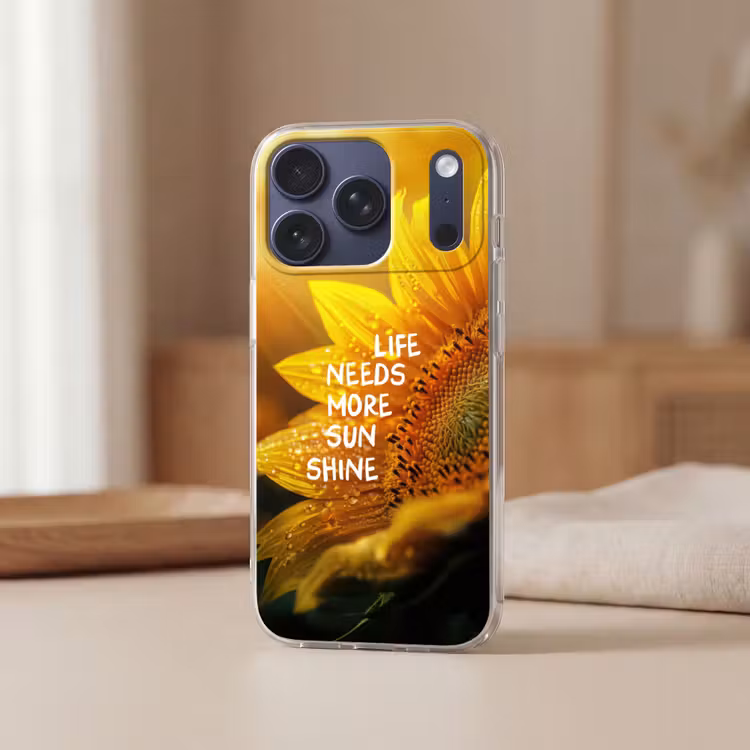 Zonnebloem - Close up - Geel - Quote Telefoonhoesje iPhone 17 Pro klein -sfeer2