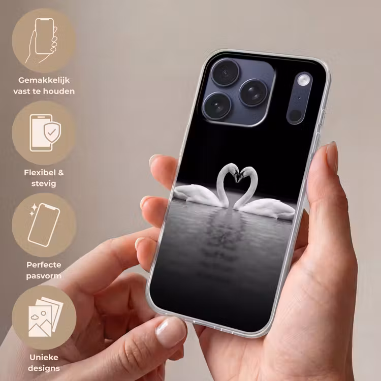 Zwanen - Hart - Zwart - Wit Telefoonhoesje iPhone 17 Pro klein -sfeer3_NL