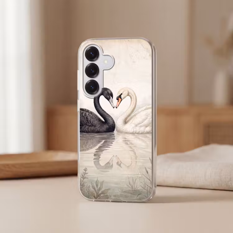 Zwanen - Hartvorm - Dieren Telefoonhoesje Samsung Galaxy S26 klein -sfeer2