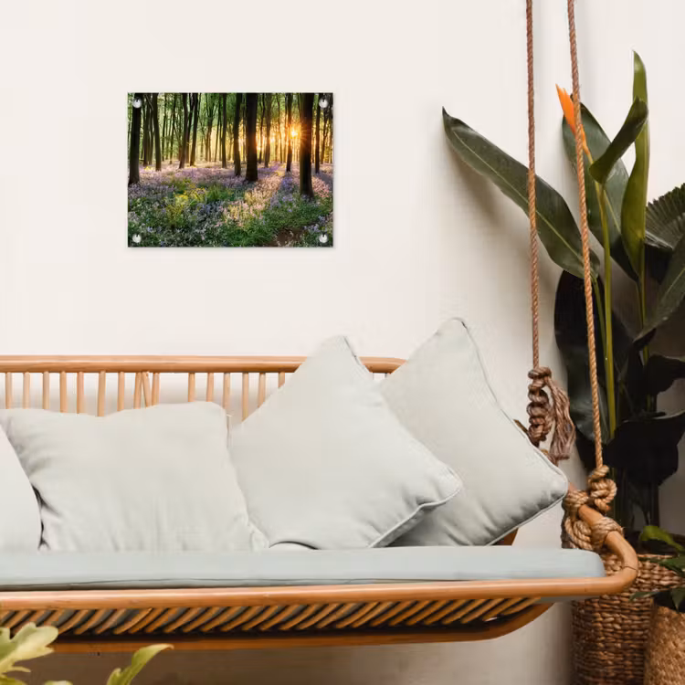 Bos met blauwe hyacinten bij zonsopgang tuinposter los doek klein -sfeer7