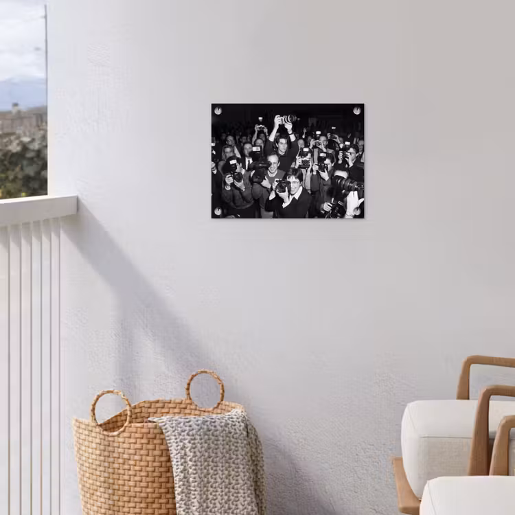 Fotografen - Menigte - Flitsers - Journalistiek tuinposter los doek klein -sfeer8
