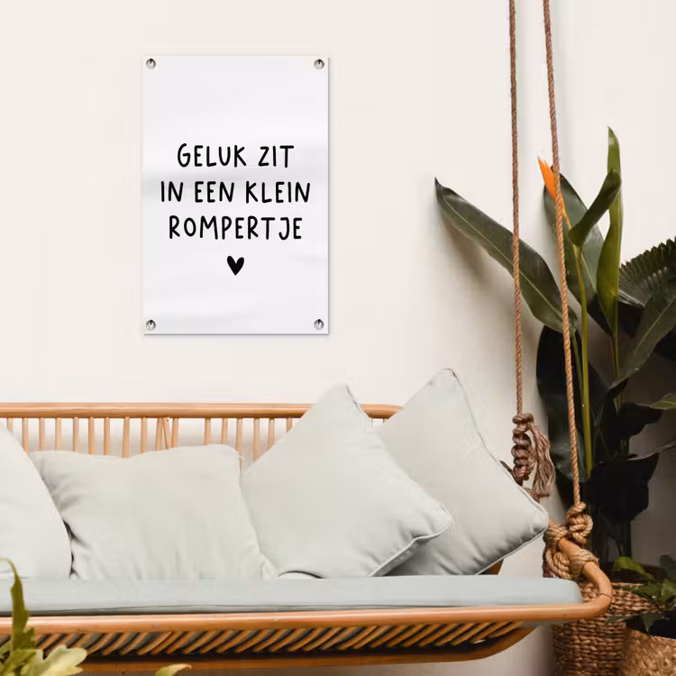 Geluk zit in een klein rompertje - Quotes - Spreuken tuinposter los doek klein -sfeer7