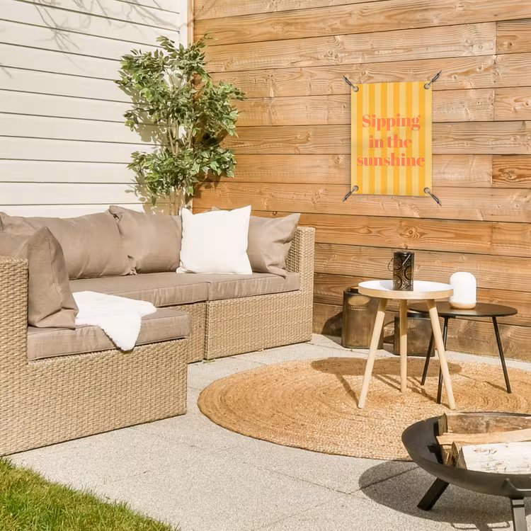 Gestreept - Geel - Sunshine - Letters tuinposter los doek klein -sfeer4