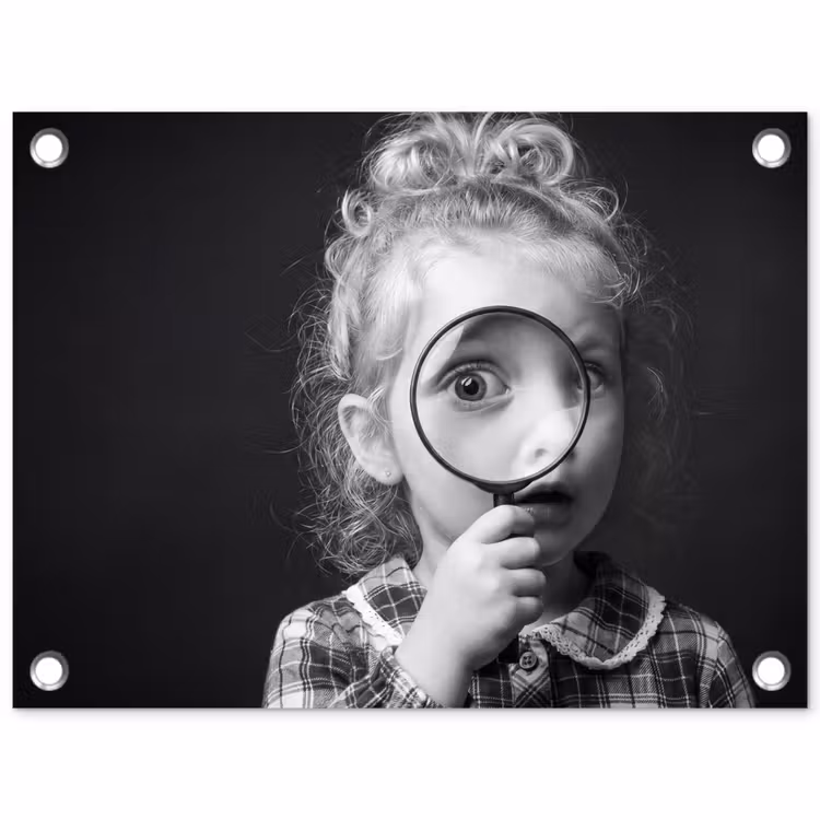 Kind - Vergrootglas - Portret - Zwart-wit tuinposter los doek klein -3d