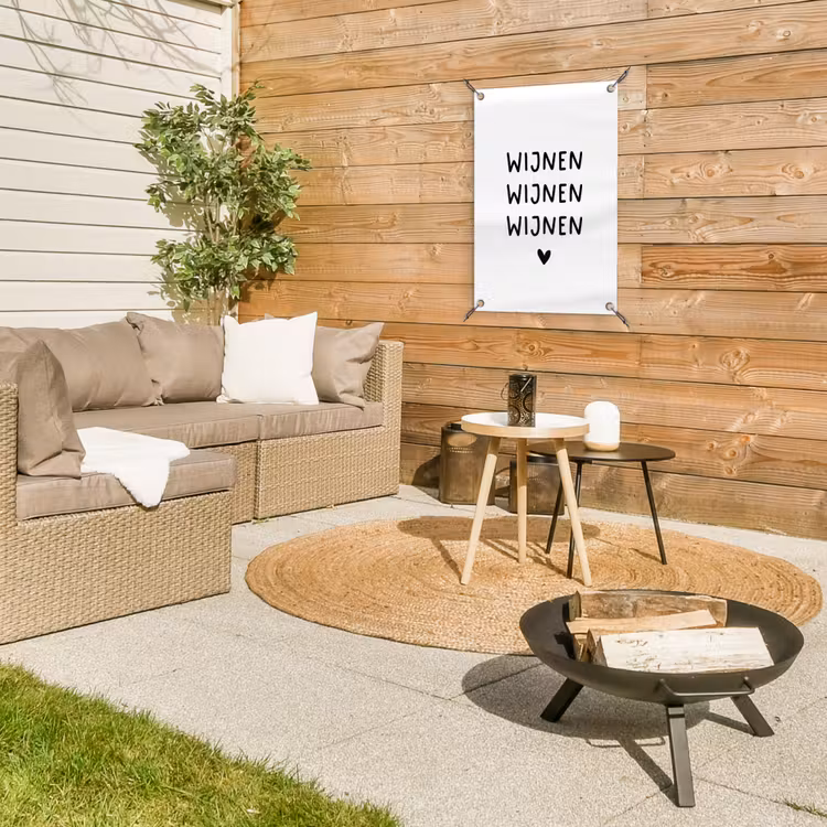 Quotes - Wijnen wijnen wijnen - Spreuken tuinposter los doek klein -sfeer4