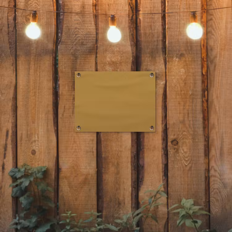 Rhythmic - Ochre - Geel tuinposter los doek klein 239 -sfeer1