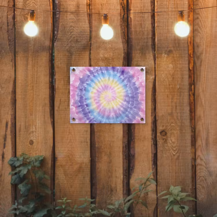 Spiraal - Tie dye - Pasteltinten tuinposter los doek klein -sfeer1