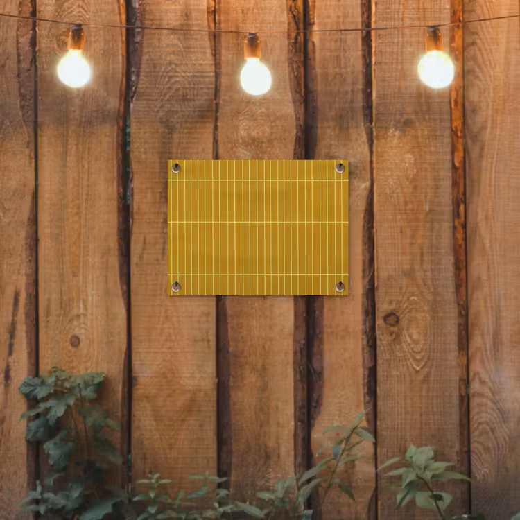 Tegels - Verticaal - Mosterdgeel tuinposter los doek klein 239 -sfeer1