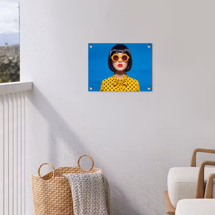 Vrouw - Zonnebril - Pop Art - Portret - Geel tuinposter los doek klein -sfeer8