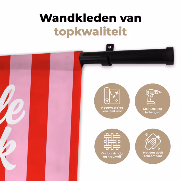 A Little Break - Strepen - Rood - Roze Wandkleed katoen klein -sfeer2