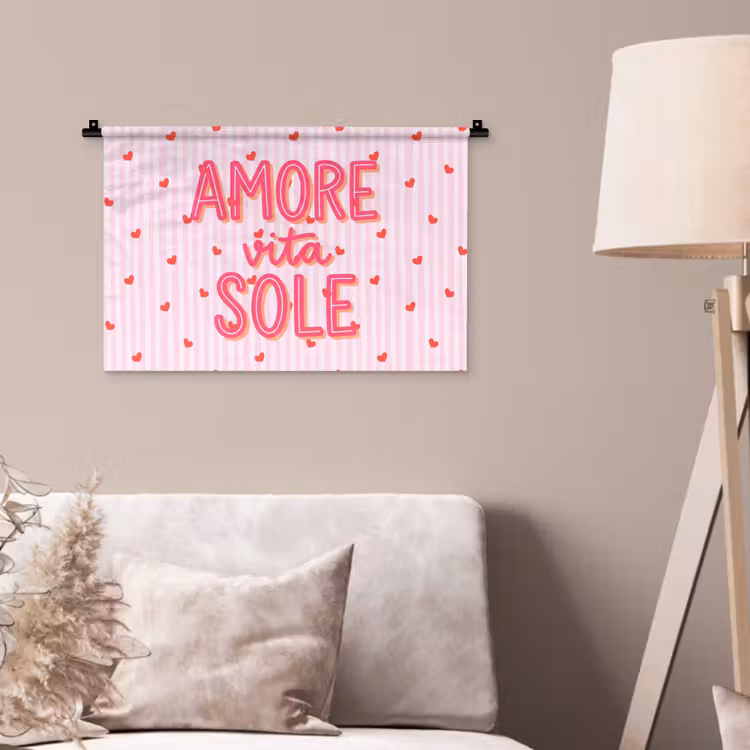 Amore vita sole - Roze - Hartjes Wandkleed katoen klein -sfeer4