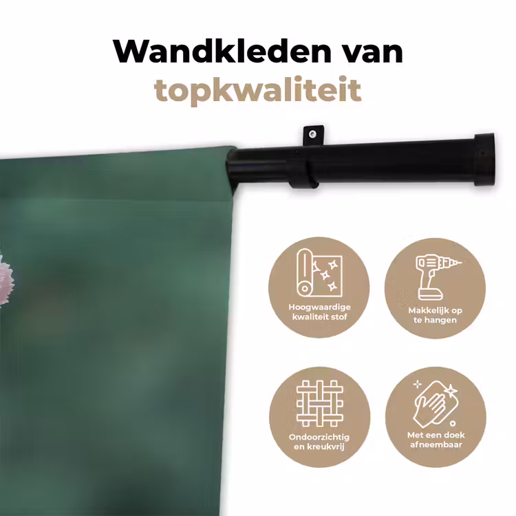 Anjer - Roze - Bloemblaadjes Wandkleed katoen klein -sfeer2