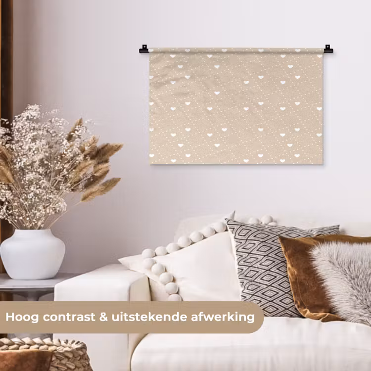Beige - Wit - Hartjes - Patroon Wandkleed katoen klein 269 -sfeer1