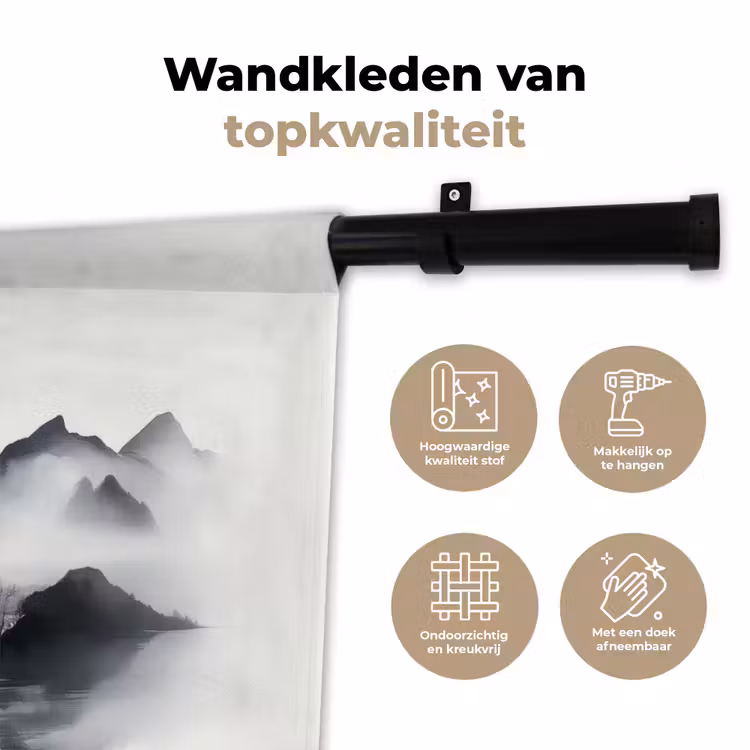 Bergen - Mistig - Water - Wit Wandkleed katoen klein -sfeer2