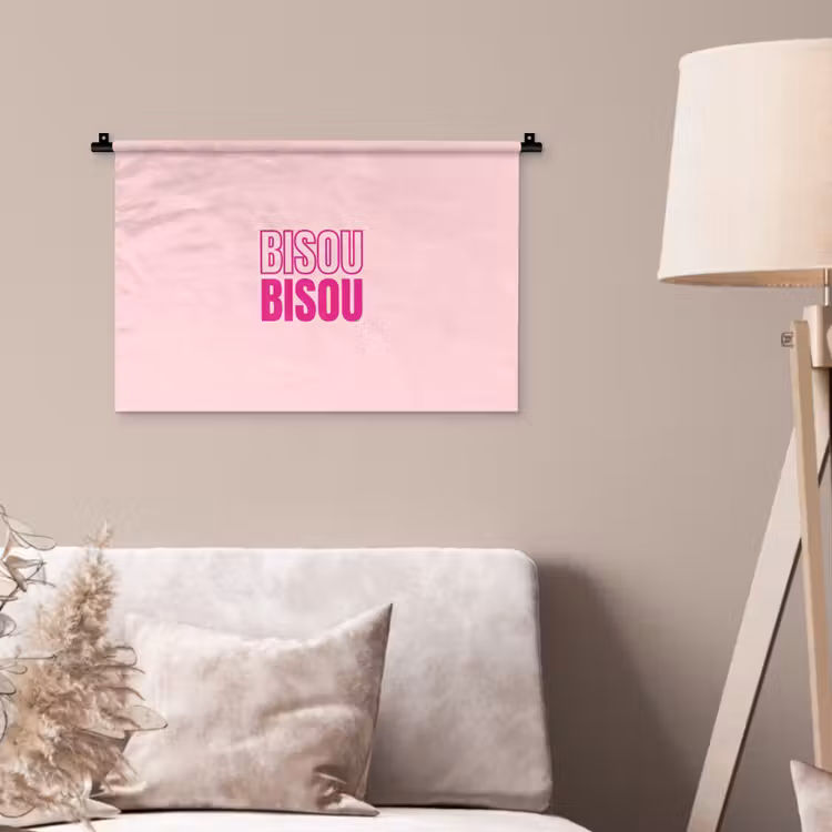 Bisou - Roze - Minimalistisch Wandkleed katoen klein -sfeer4
