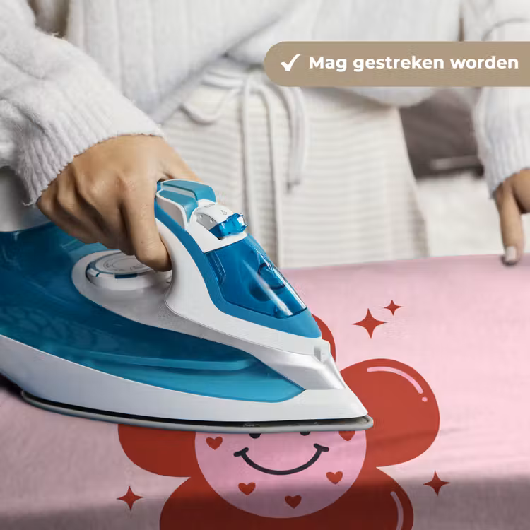 Bloem - Roze - Hartjes Wandkleed katoen klein -sfeer9