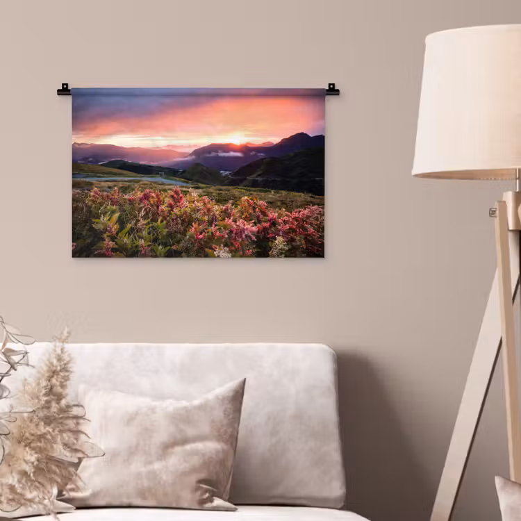 Bloemen - Bergen - Landschap - Nacht - Lucht - Roze Wandkleed katoen klein -sfeer4