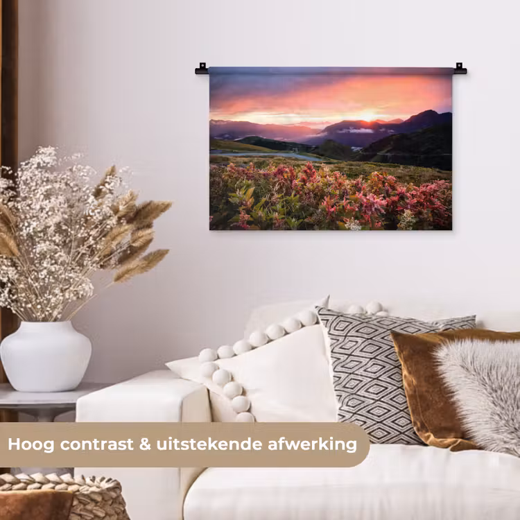 Bloemen - Bergen - Landschap - Nacht - Lucht - Roze Wandkleed katoen klein -sfeer1