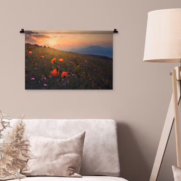 Bloemenveld - Gras - Bloemen - Planten - Zonsondergang - Oranje Wandkleed katoen klein -sfeer4