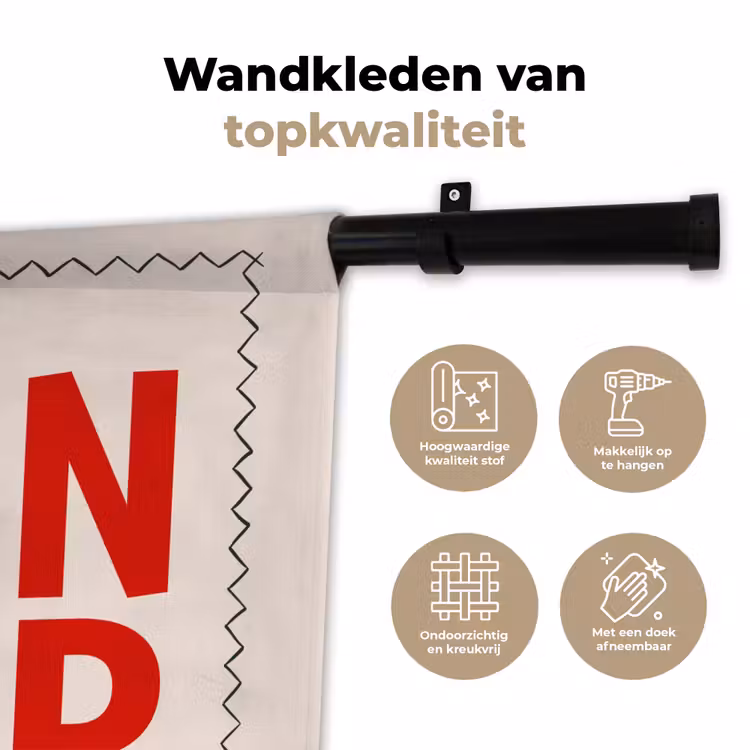 Blokletters - Rood - Kartelrand Wandkleed katoen klein -sfeer2