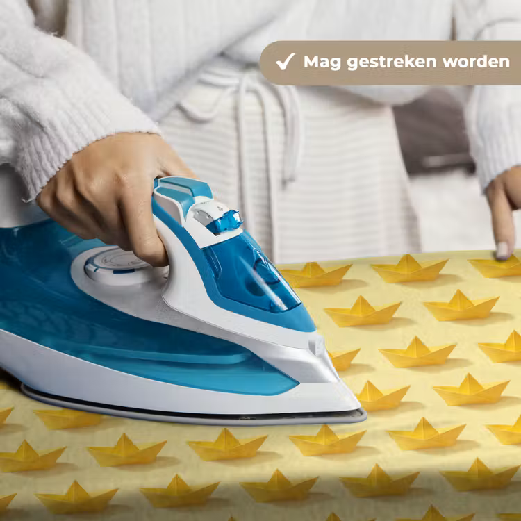 Bootjes - Origami - Creatief - Geel Wandkleed katoen klein 269 -sfeer9