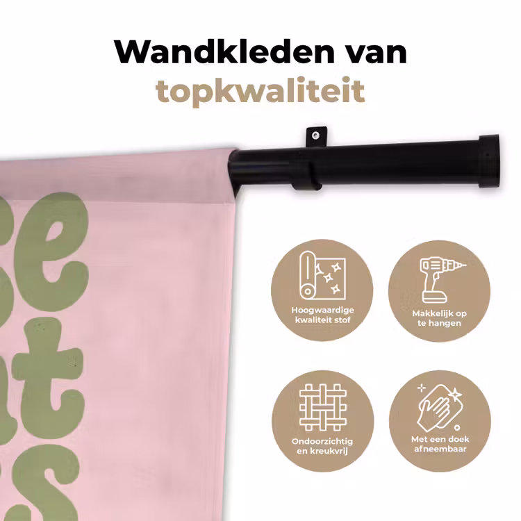 Chase greatness - Groen - Roze - Retro Wandkleed katoen klein -sfeer2