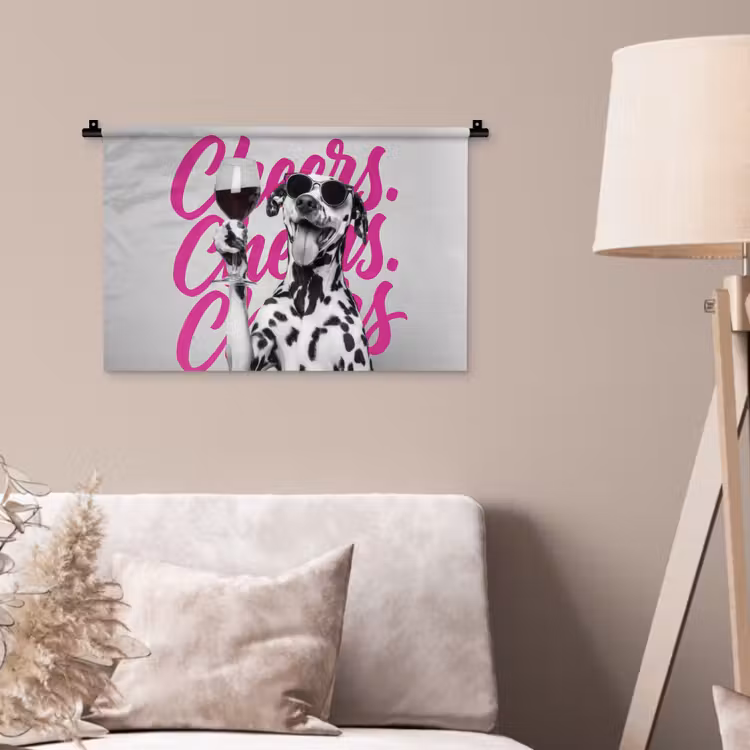 Cheers - Hond - Roze - Wijn Wandkleed katoen klein -sfeer4