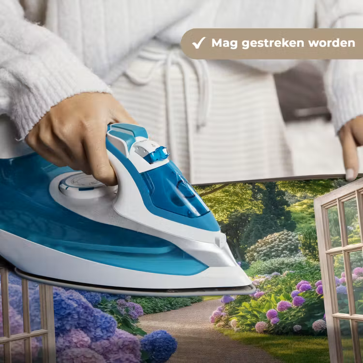 Doorkijk - Tuin - Raam - Hortensia - Bloemen Wandkleed katoen klein -sfeer9
