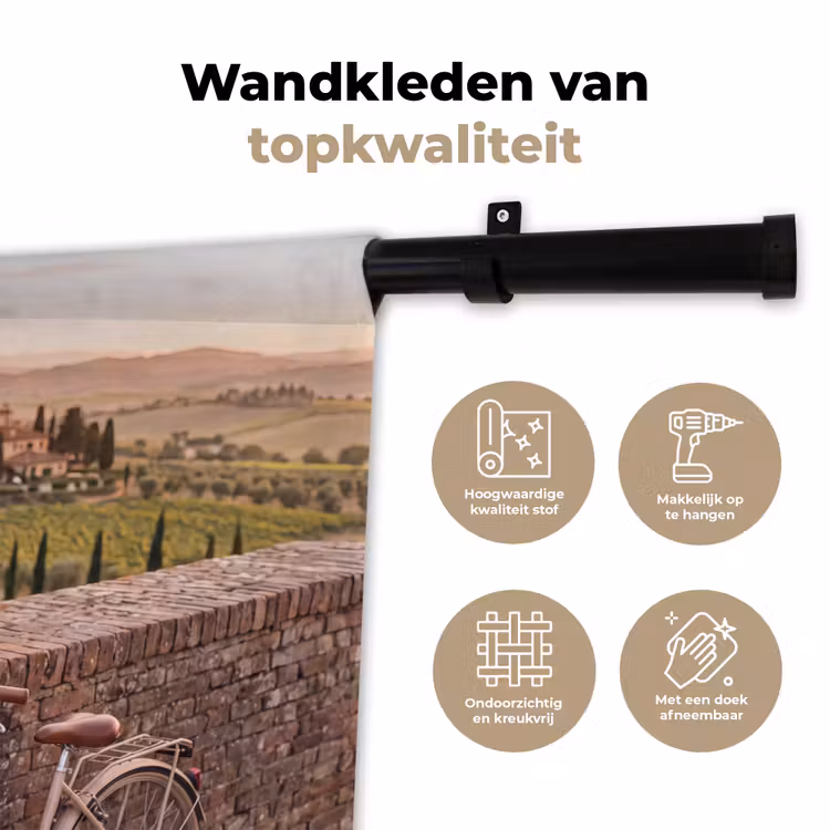 Fiets - Bloemen - Toscane - Landschap - Roze Wandkleed katoen klein -sfeer2