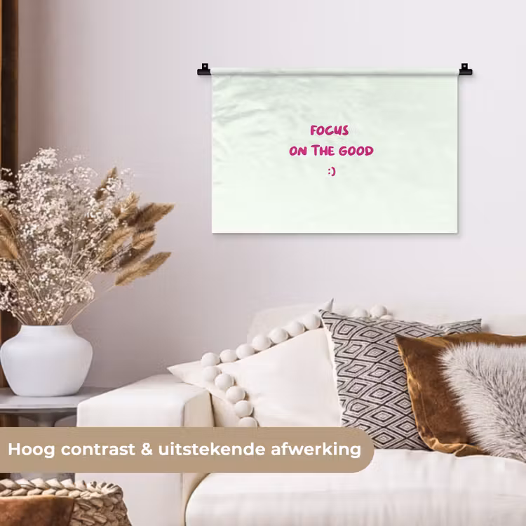 Focus - Beige - Roze - Smiley Wandkleed katoen klein -sfeer1