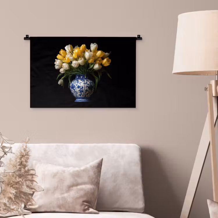 Geel - Tulpen - Vaas - Bloemen Wandkleed katoen klein -sfeer4